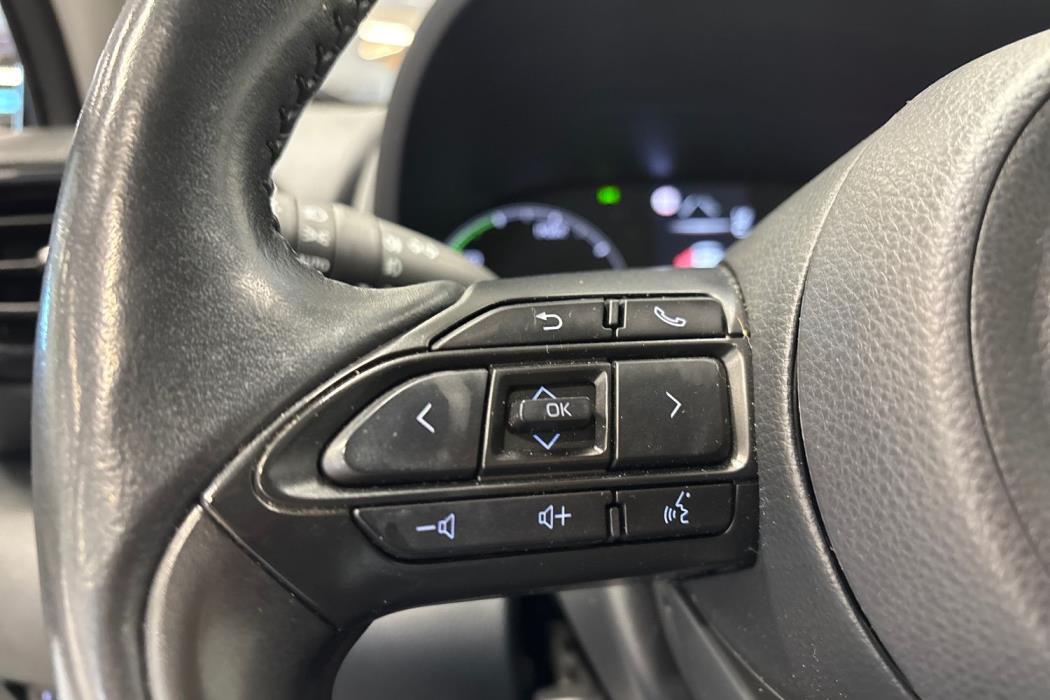 TOYOTA YARIS 2021