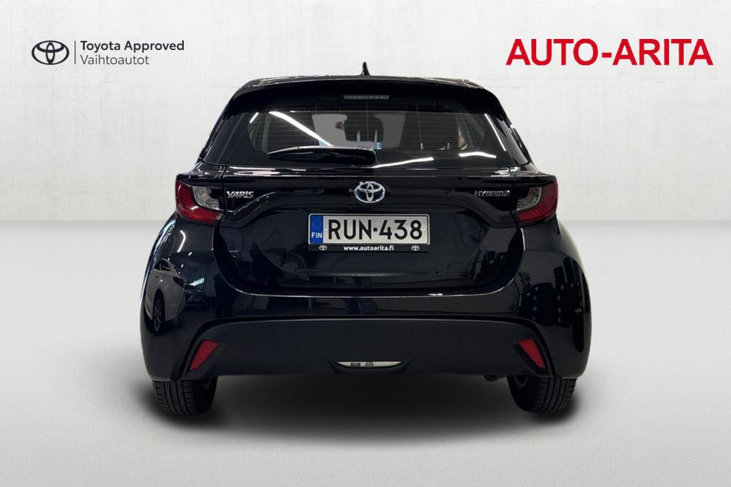 TOYOTA YARIS 2021