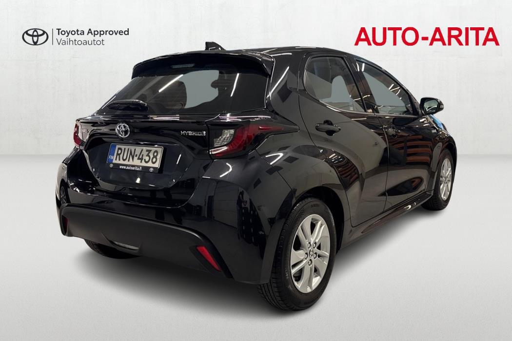 TOYOTA YARIS 2021