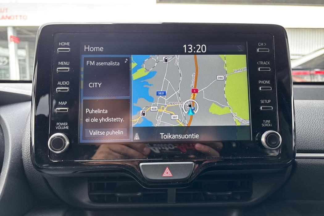 TOYOTA YARIS 2023