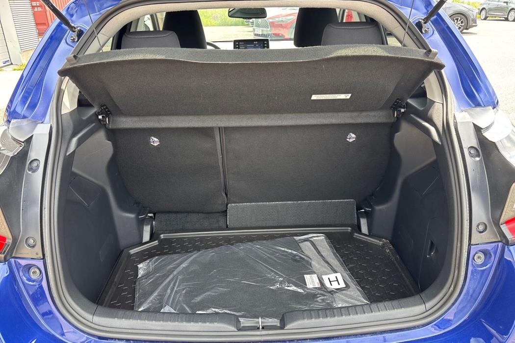 TOYOTA YARIS 2023