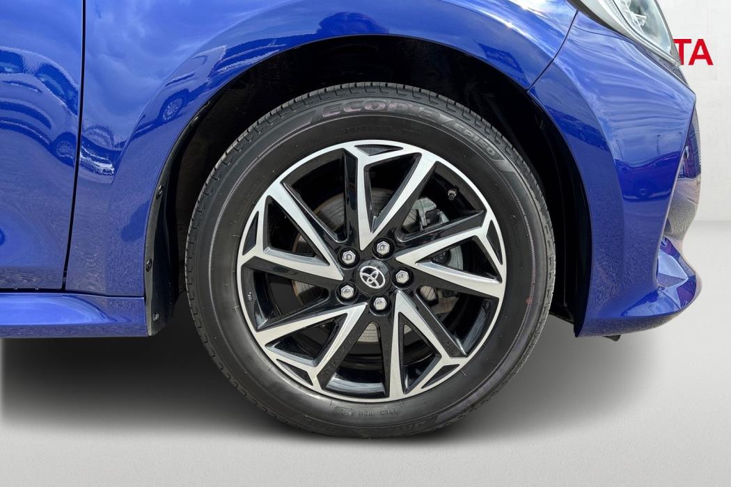 TOYOTA YARIS 2023