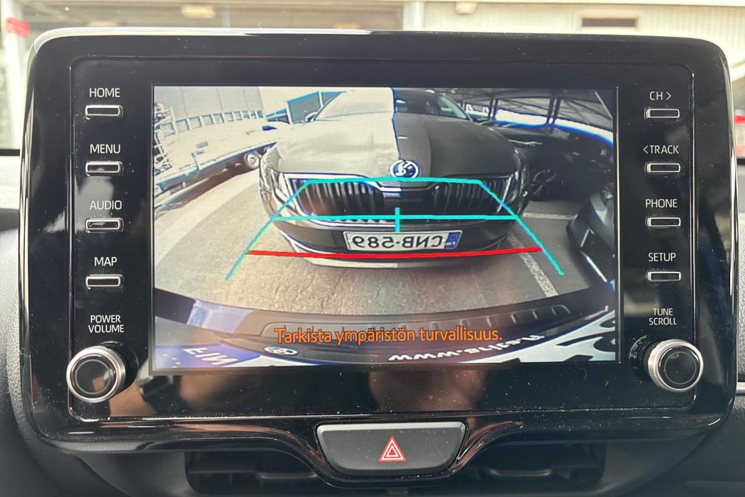 TOYOTA YARIS 2023