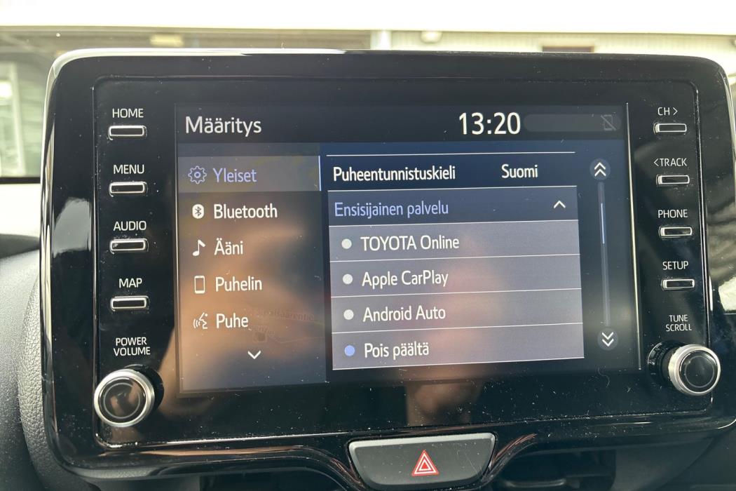 TOYOTA YARIS 2023