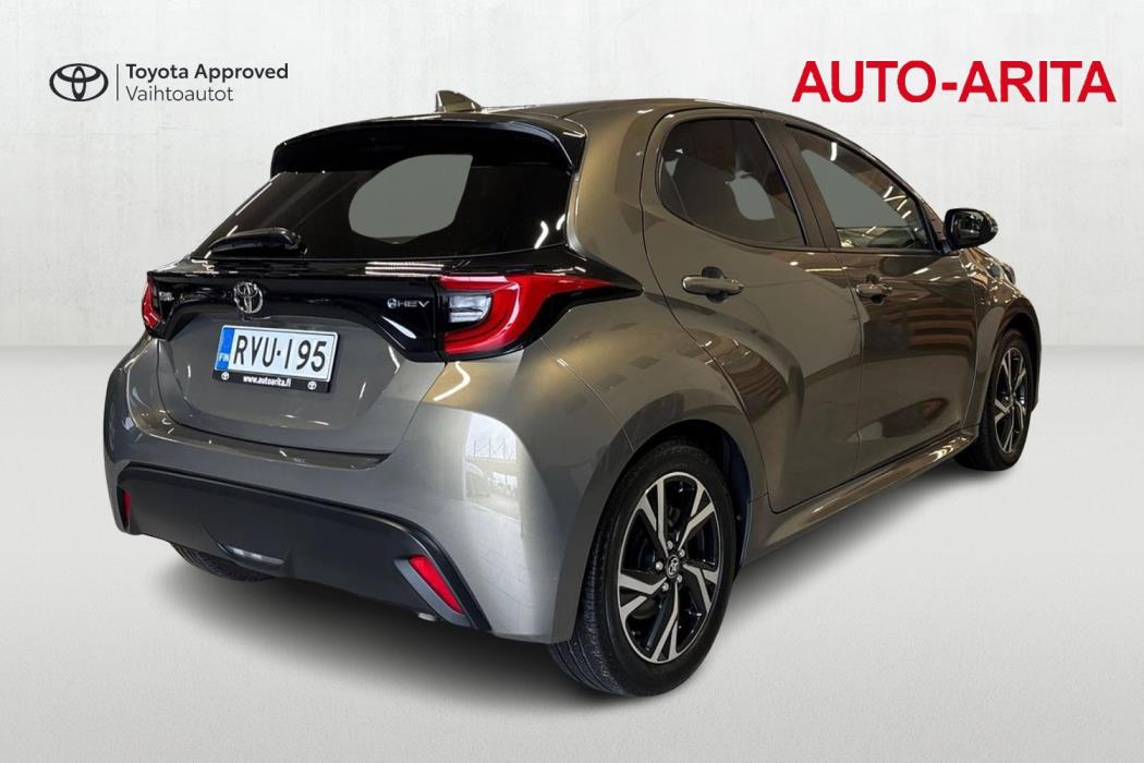 Toyota Yaris 2024