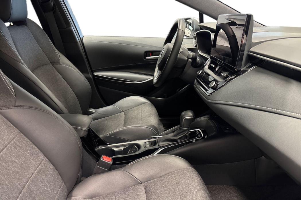 TOYOTA Corolla 2024