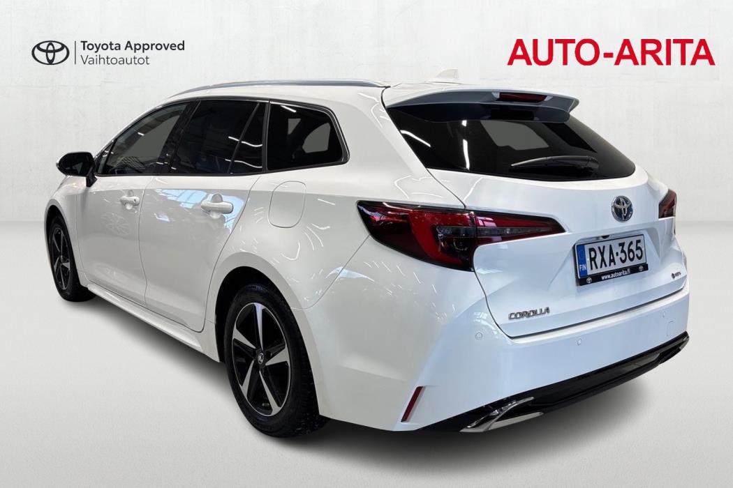 TOYOTA Corolla 2024