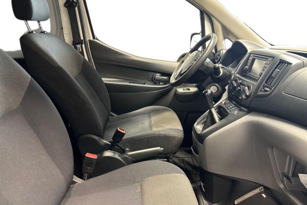 Nissan NV200 2017