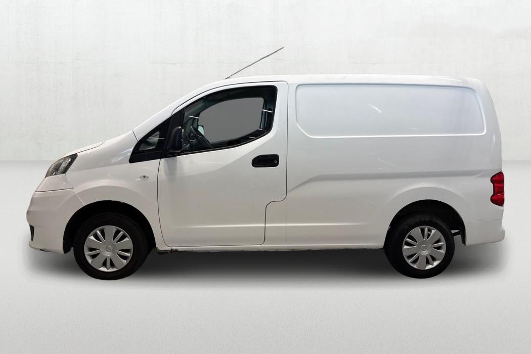 Nissan NV200 2017