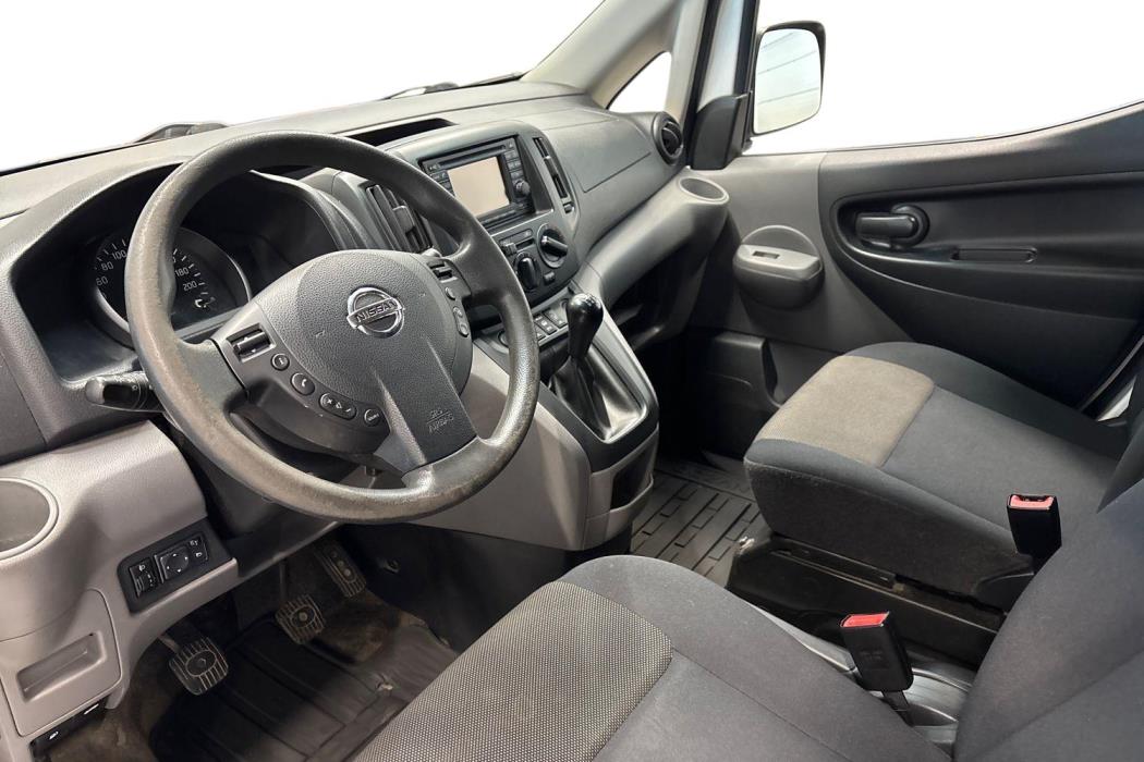 Nissan NV200 2017