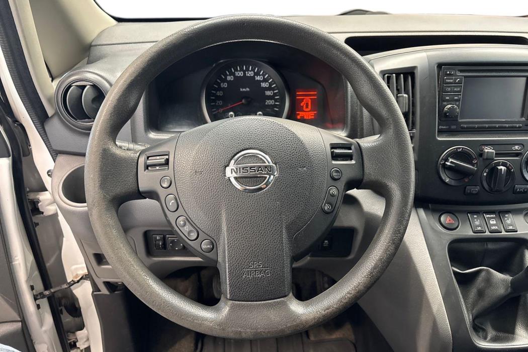 Nissan NV200 2017
