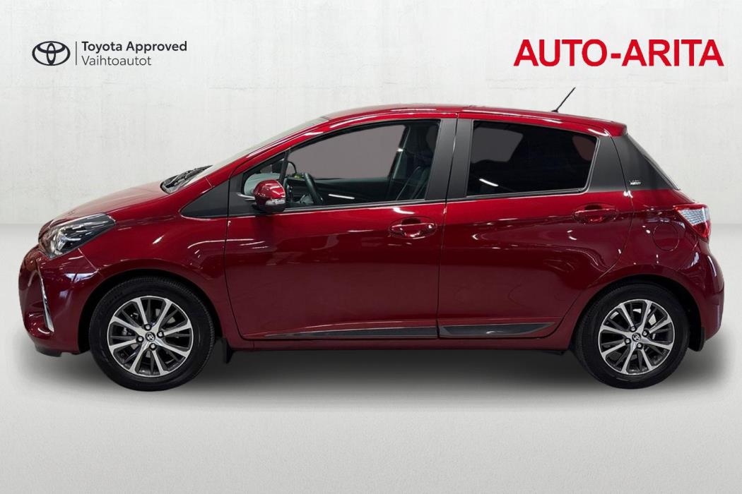 TOYOTA YARIS 2020