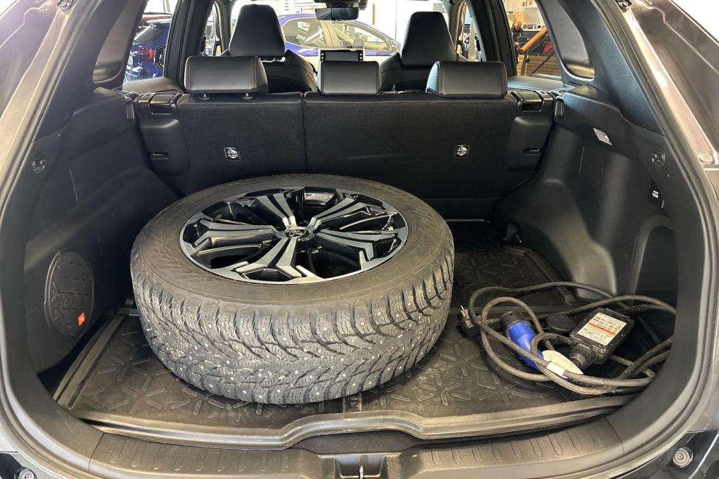 Toyota RAV4 Plug-in 2021