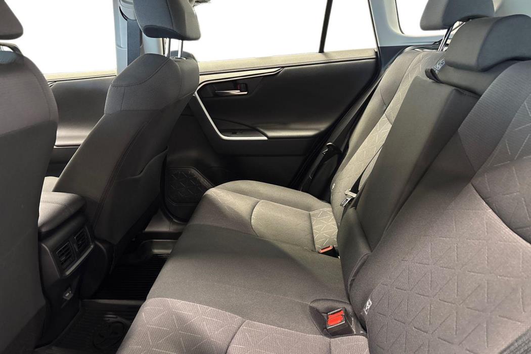 TOYOTA RAV4 2024