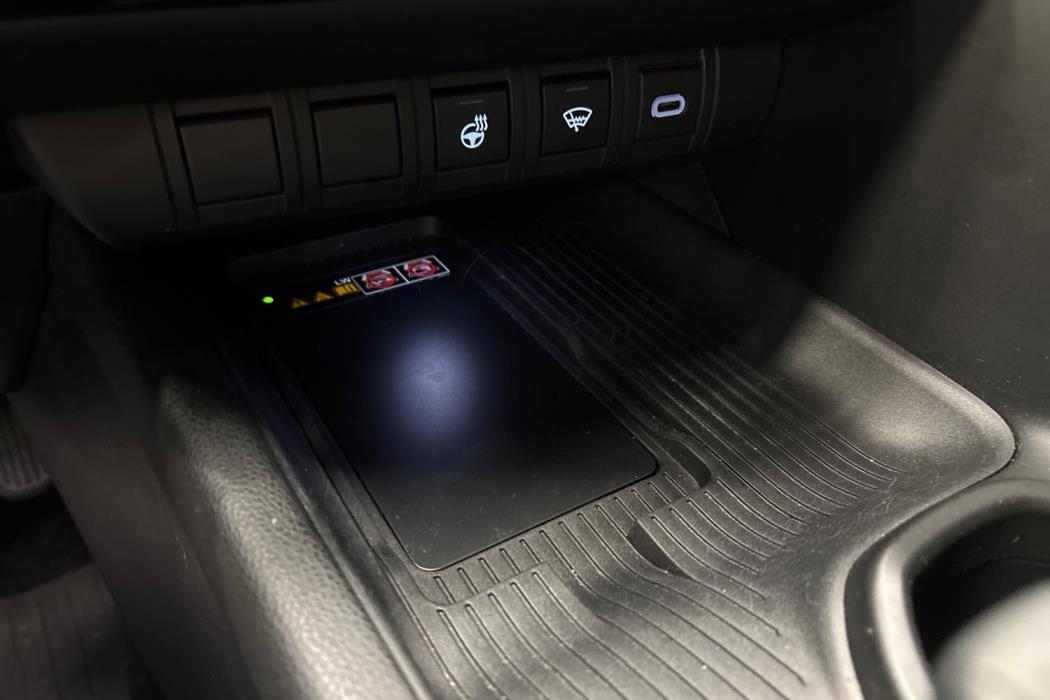 TOYOTA C-HR 2024