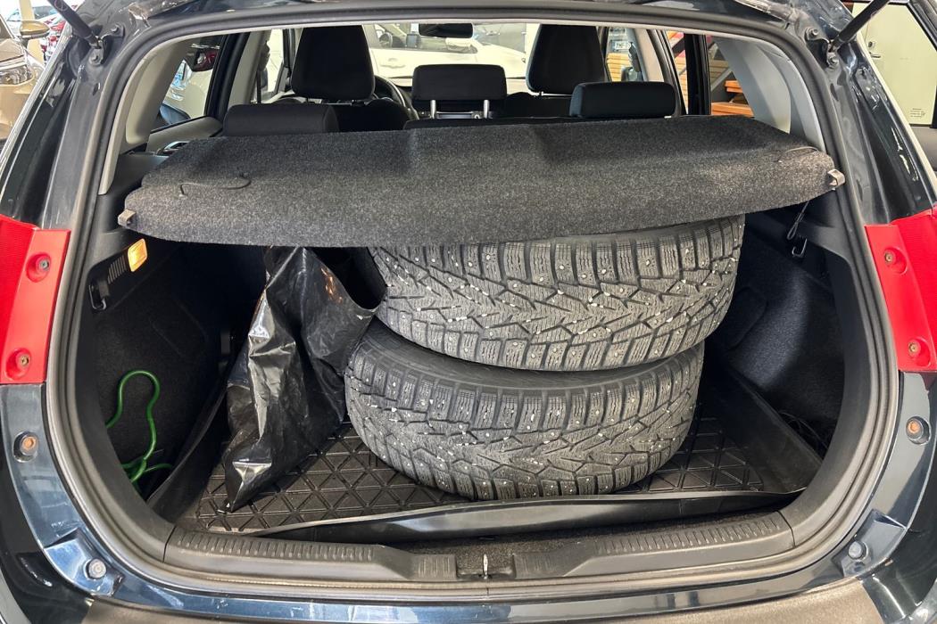 TOYOTA AURIS 2014