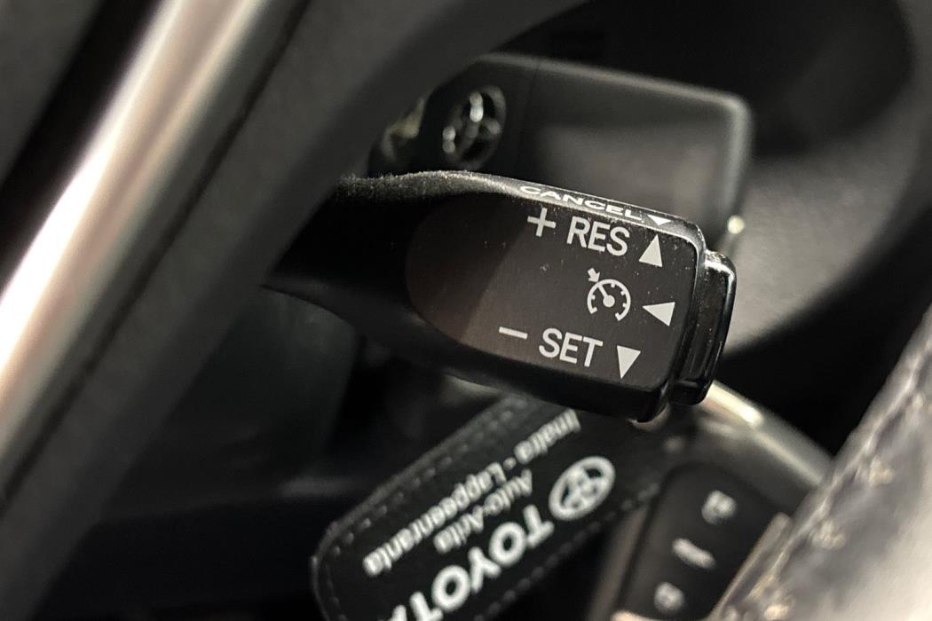 TOYOTA AURIS 2014