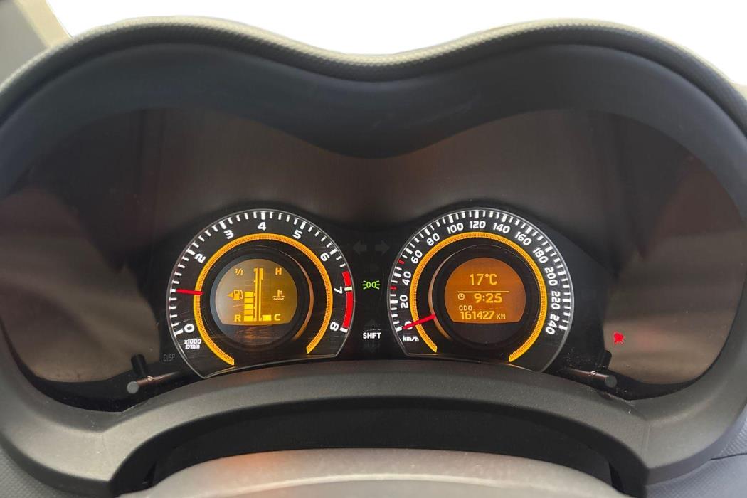 TOYOTA AURIS 2011