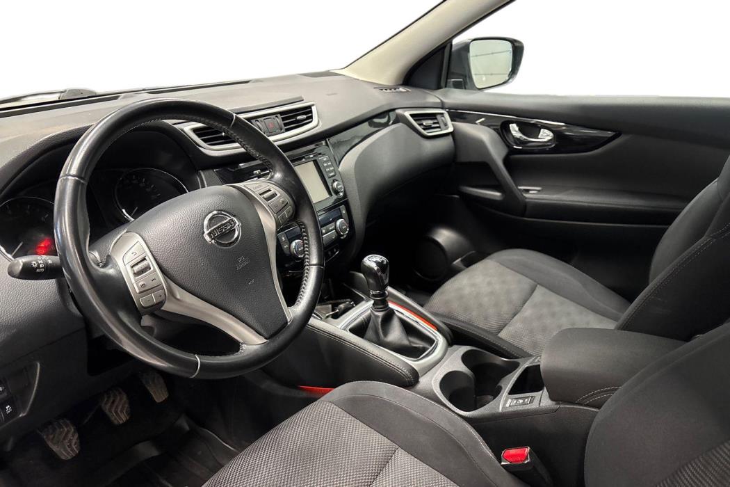NISSAN Qashqai 2016