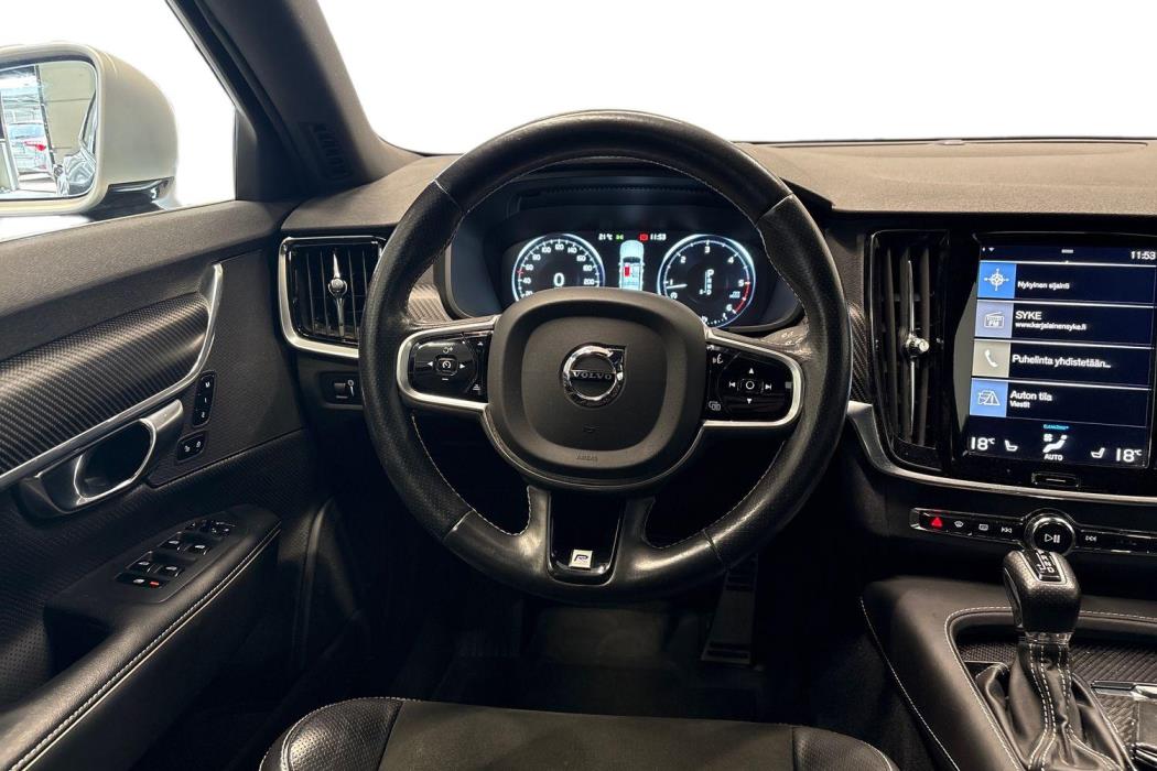 VOLVO S90 2017