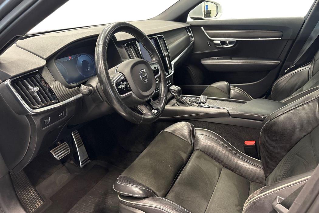 VOLVO S90 2017