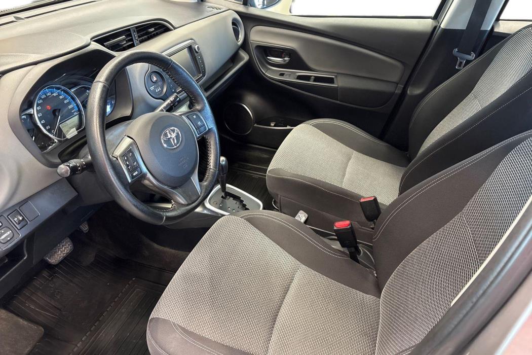 TOYOTA YARIS 2014