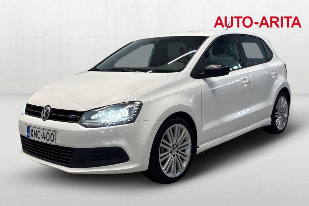 VOLKSWAGEN POLO 2013