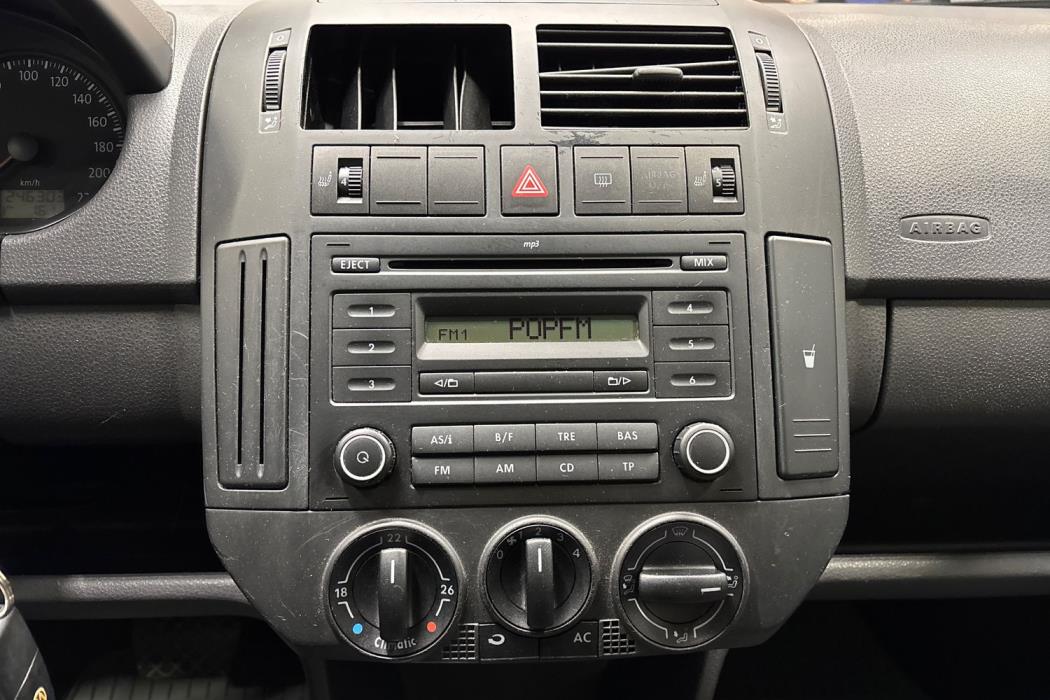 VOLKSWAGEN POLO 2009