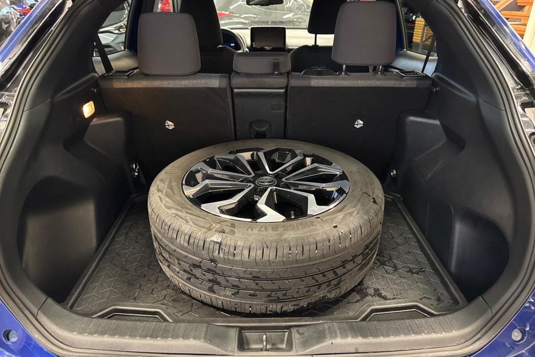 TOYOTA Yaris Cross 2023