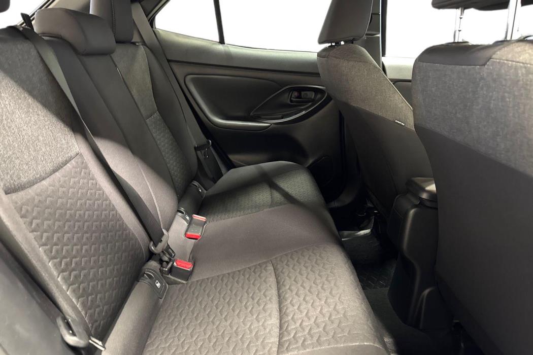 TOYOTA Yaris Cross 2023