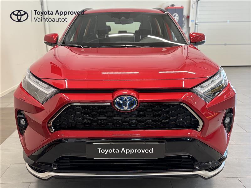 Toyota RAV4 Plug-in 2024