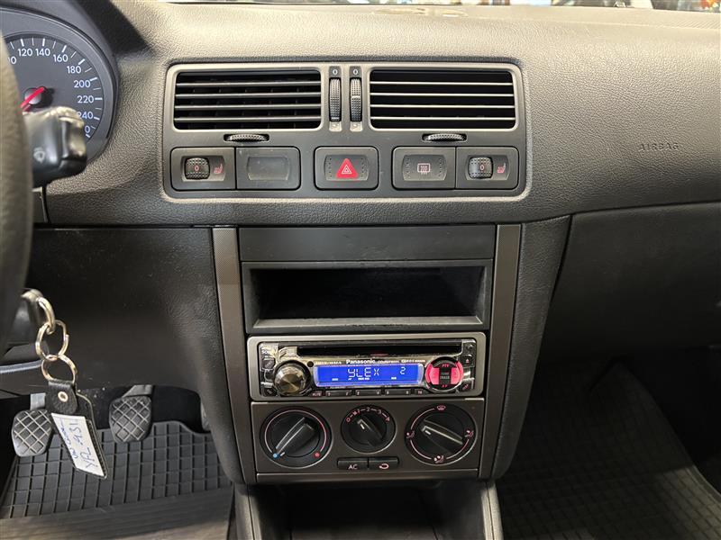 Volkswagen Bora 2004