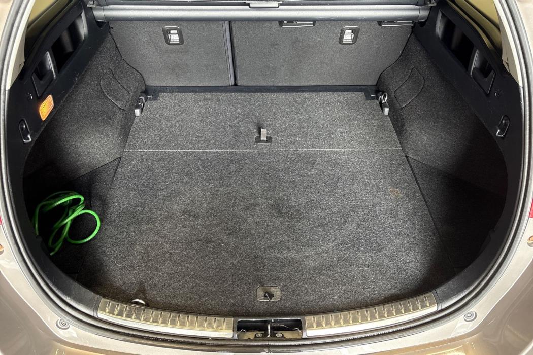 TOYOTA AURIS 2013