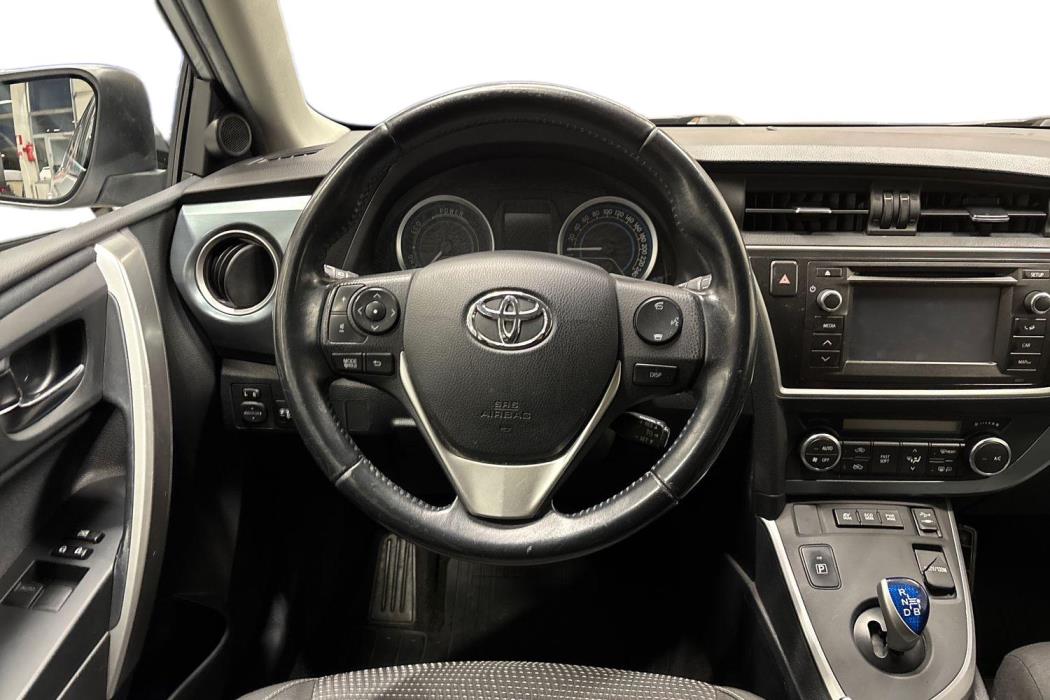 Toyota Auris 2013