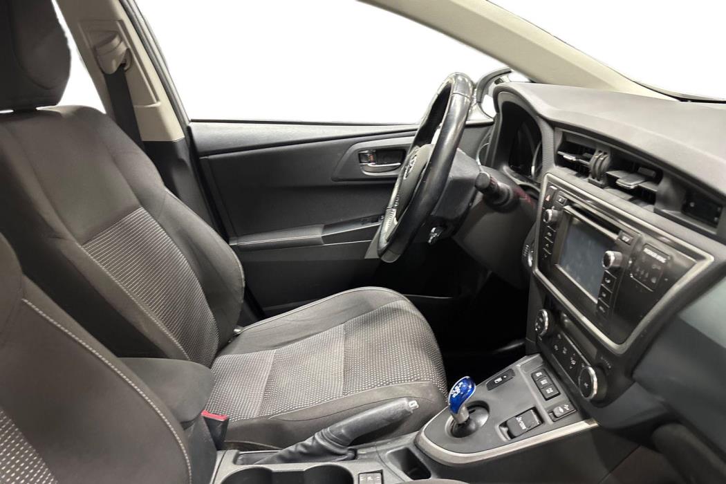 Toyota Auris 2013