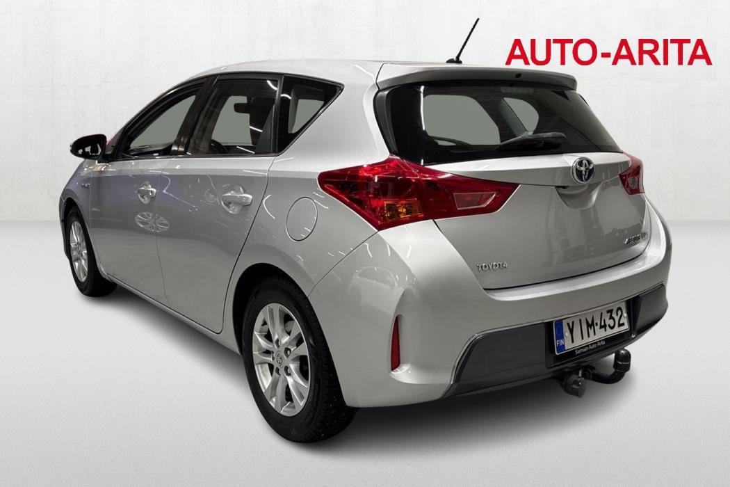 Toyota Auris 2013