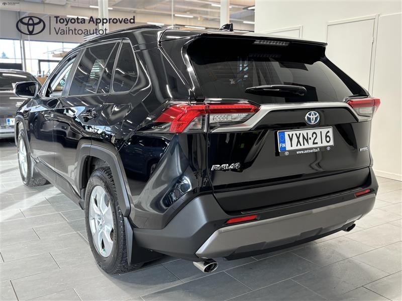 Toyota RAV4 2021