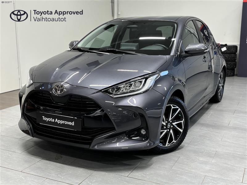 TOYOTA YARIS 2024