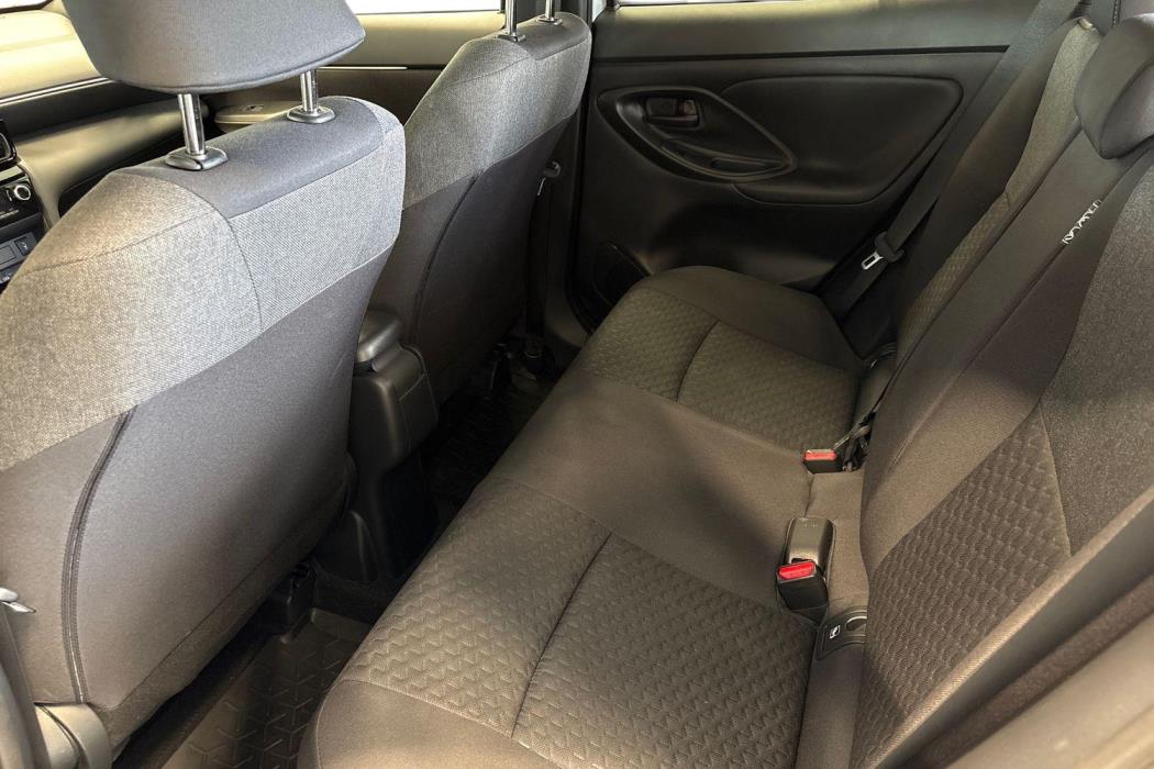 TOYOTA Yaris Cross 2025