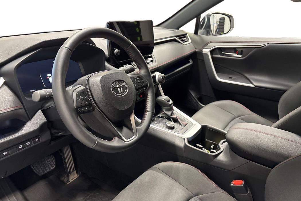Toyota RAV4 Plug-in 2025