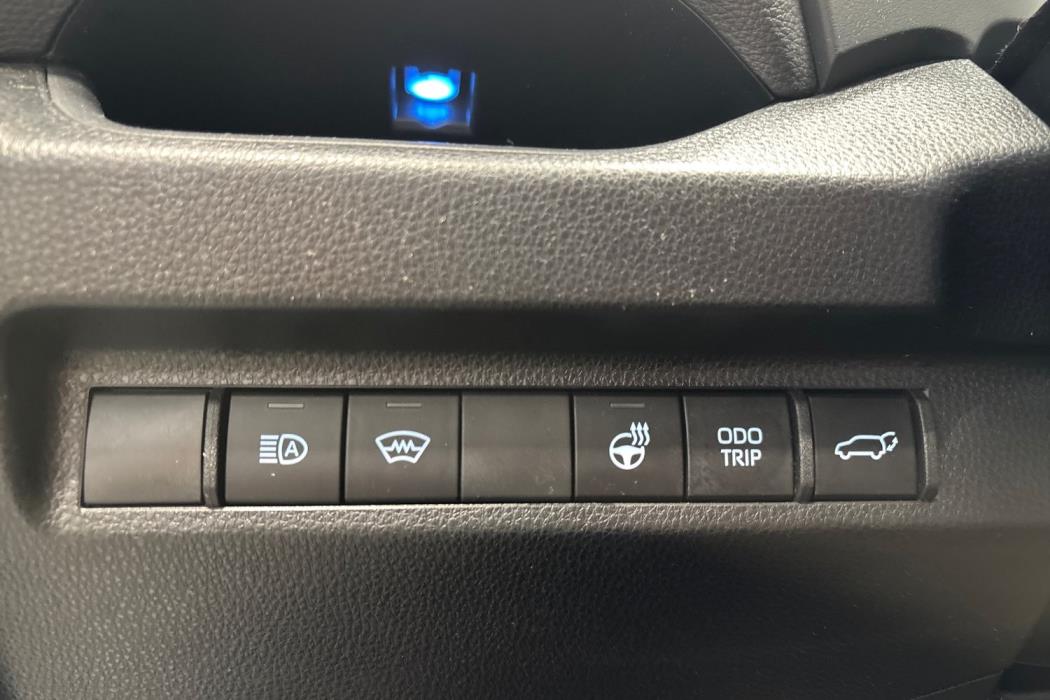 Toyota RAV4 Plug-in 2025