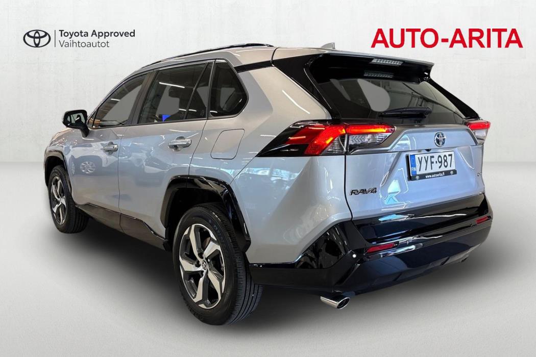 Toyota RAV4 Plug-in 2025