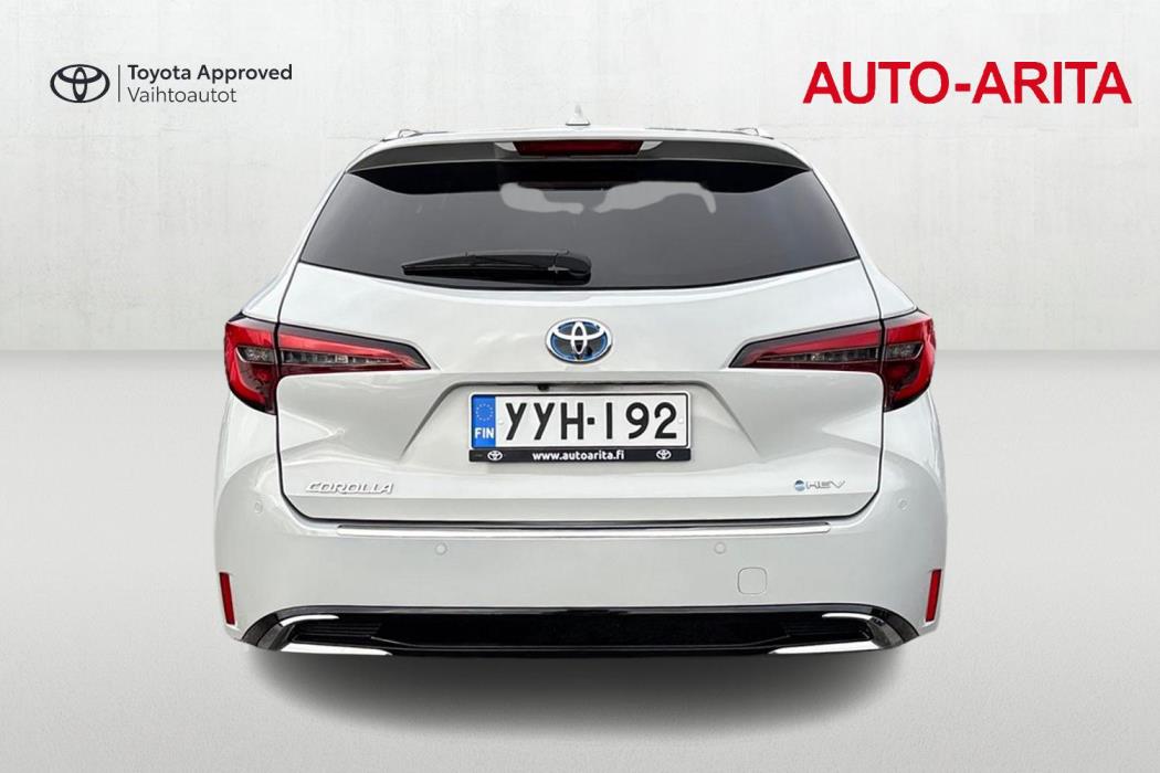 TOYOTA Corolla 2025