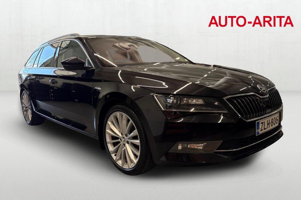 SKODA Superb 2016