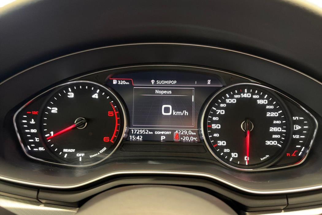 AUDI A4 2017