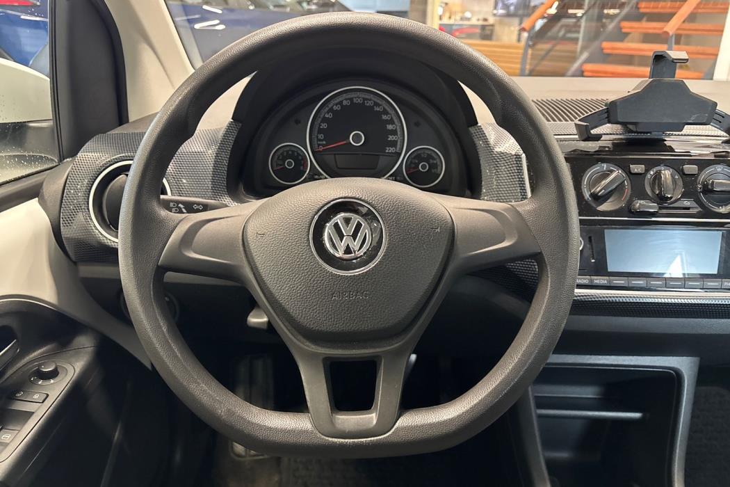 Volkswagen up! 2018