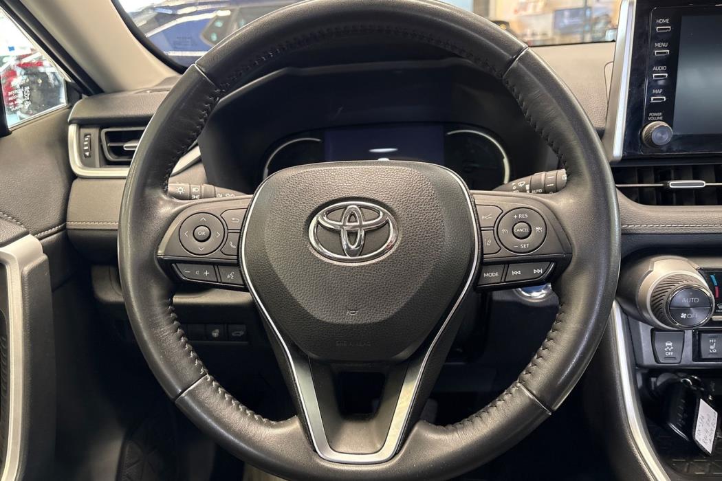 TOYOTA RAV4 2022