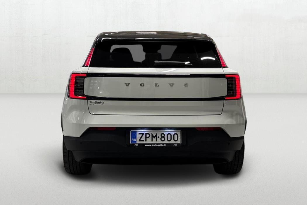 Volvo EX30 2024
