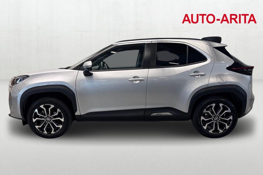 TOYOTA Yaris Cross 2025