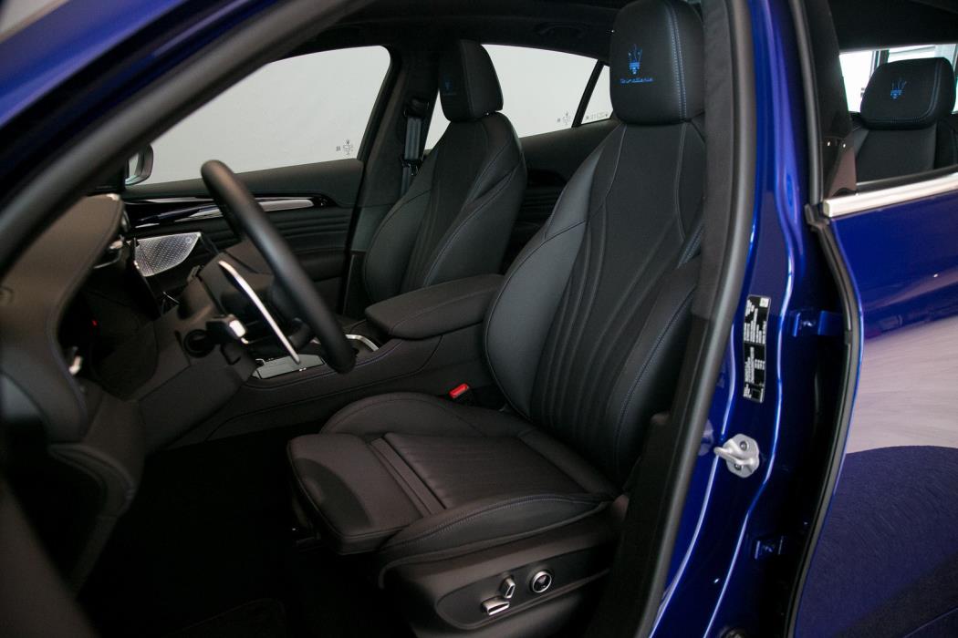 MASERATI GRECALE 2023